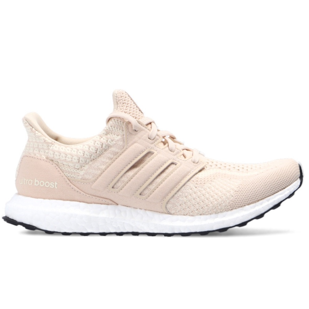 Adidas UltraBoost 5.0 DNA in Halivo/Halivo/CWhite